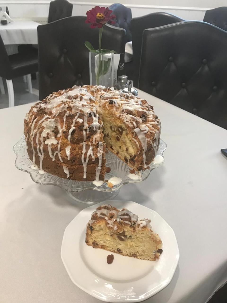 Dom Goscinny Bialy Dworek Człuchów 外观 照片